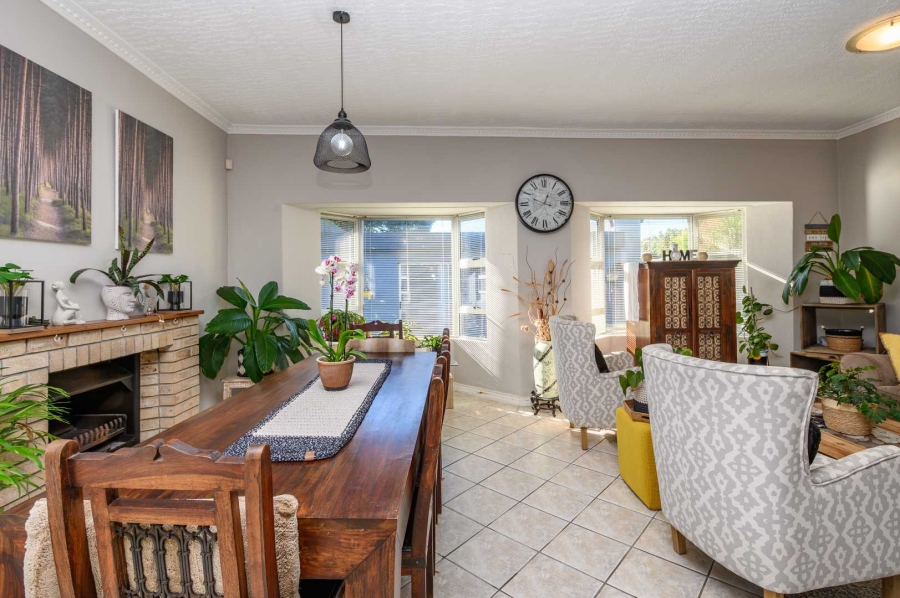6 Bedroom Property for Sale in Lorraine Eastern Cape